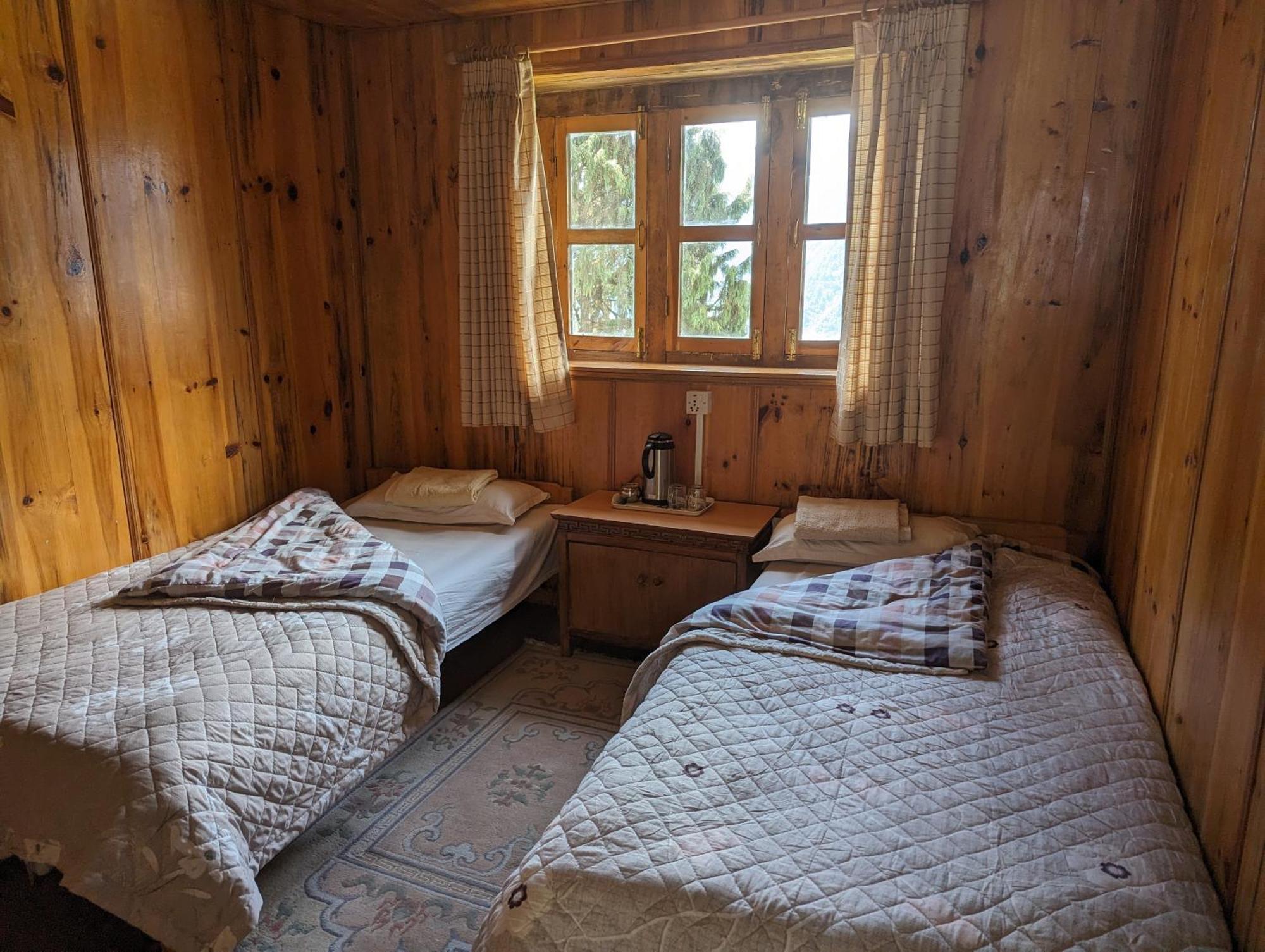 Lukla Himalaya Lodge Екстер'єр фото